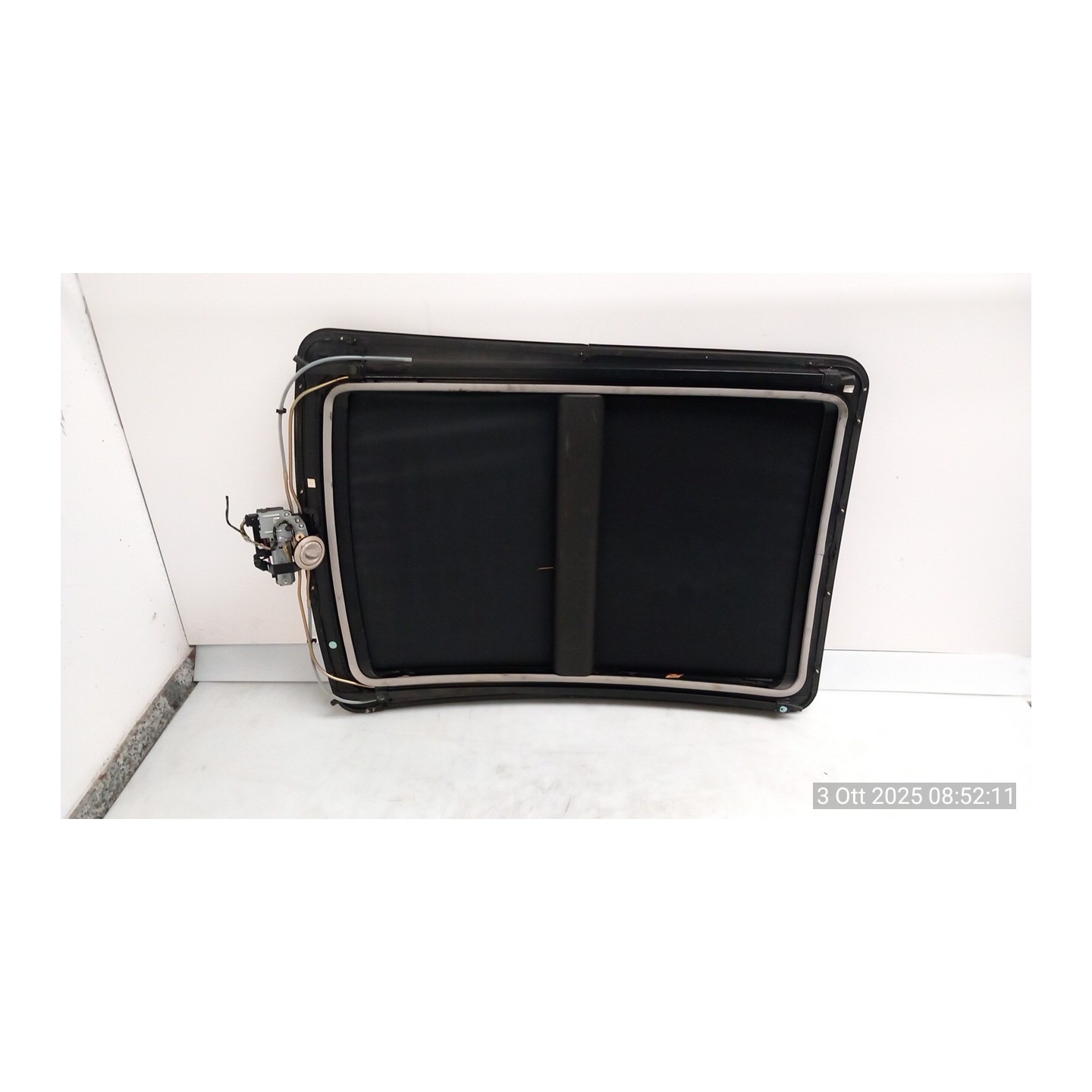 TELAIO CRISTALLO TETTO APRIBILE 044 CITROEN C3 1A SERIE (02/02-12/05) KFV 8401X0