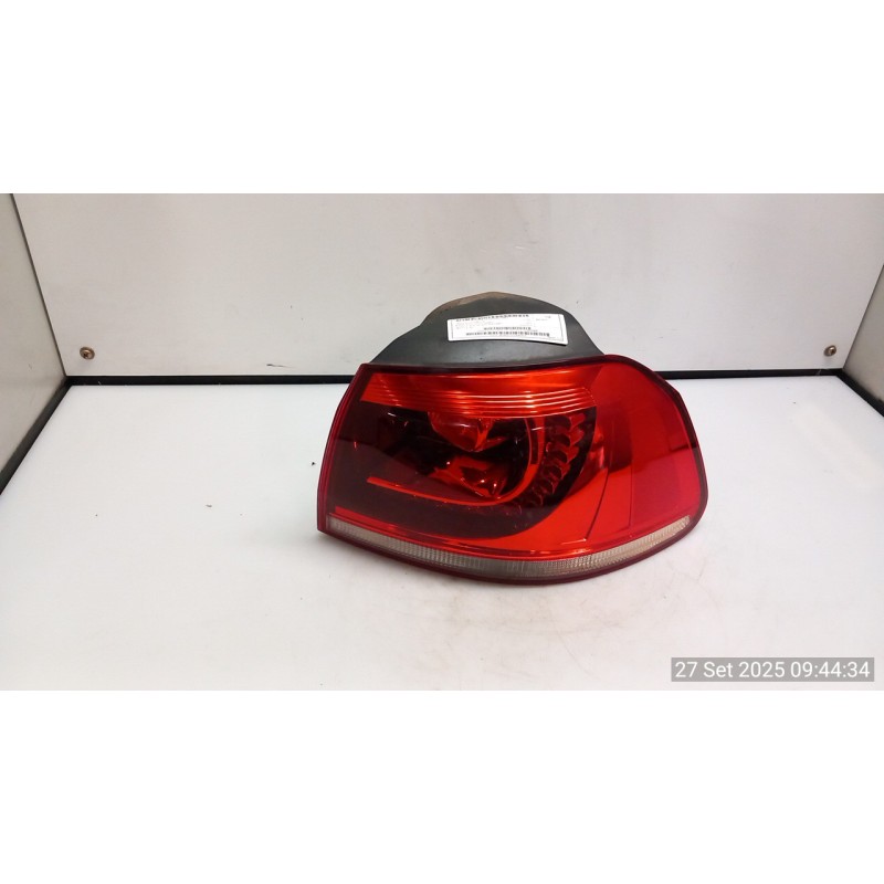 FANALE POST. PARTE EST. HELLA DX. 011 VOLKSWAGEN GOLF (5K/AJ) (09/08-) CAY 5K0945096N