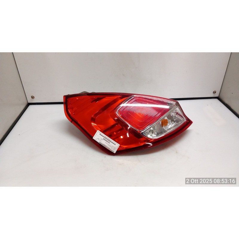 FANALE POST. SX. 013 FORD FIESTA (CCN) (11/12-) UGJC 1823622