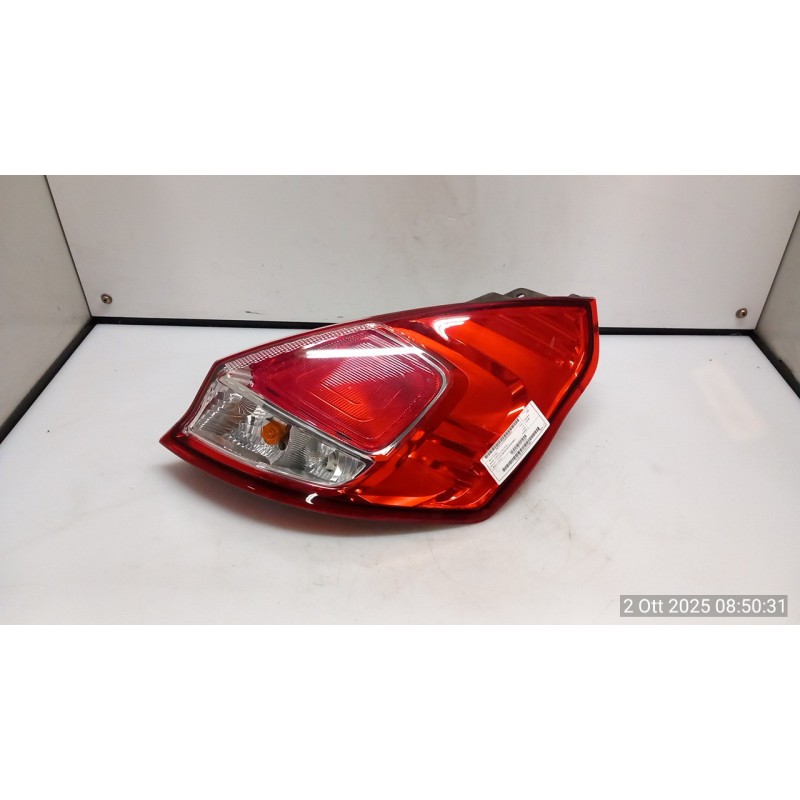 FANALE POST. DX. 014 FORD FIESTA (CCN) (11/12-) UGJC 1823621
