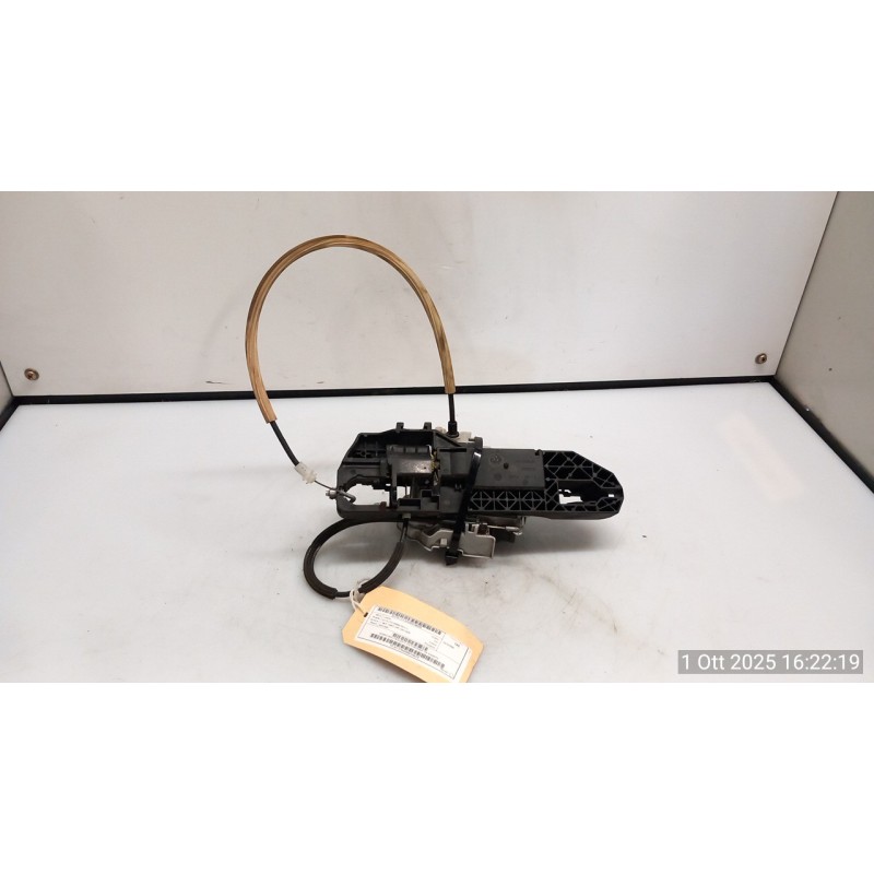 SERRATURA CHIUSURA C.ZTA PORTA ANT. DX. 025 LANCIA DELTA (TH) (06/08-03/11) 844A1000 51929773