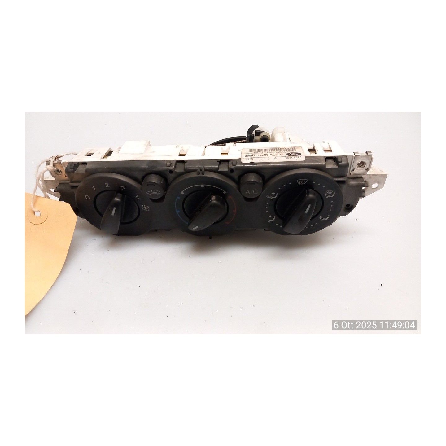 BLOCCO COMANDO CLIMATIZZAZIONE 030 FORD FOCUS (CAP) (11/04-06/08) HHDA 1374830