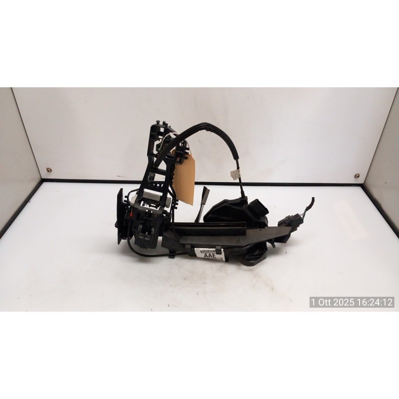 SERRATURA PORTA ANT. SISTEMA DI CHIUSURA CENTRALE DX. 046 FORD C-MAX (CB7) (09/10-05/15) T1DB 1846679