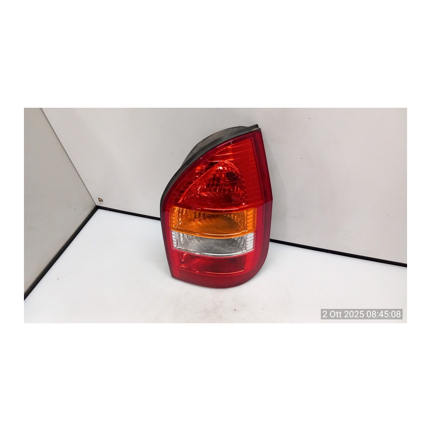 FANALE POST. T.32123349 DX. 072 OPEL ZAFIRA (T98) (03/99-12/05) Z16XE 9117446