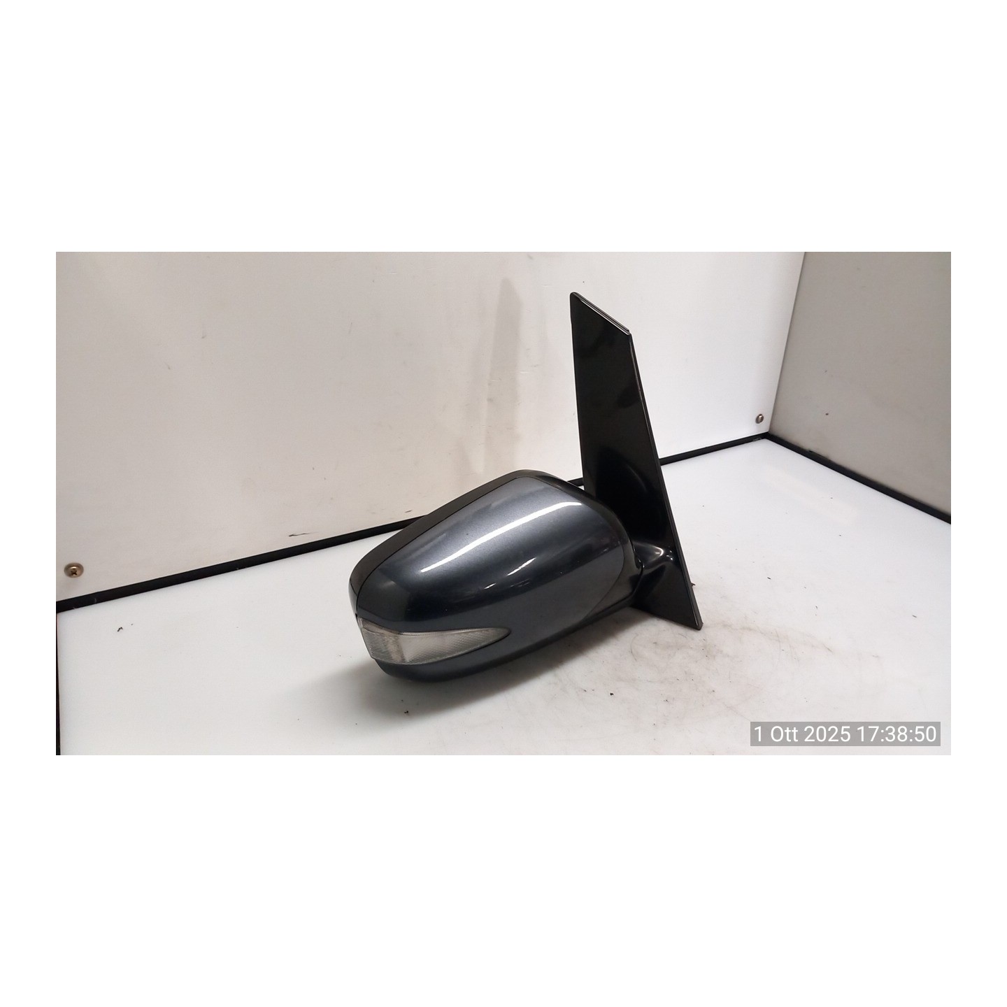RETROVISORE EST. REGOLAZ. ELETTR. DX. 090 MITSUBISHI GRANDIS (09/05-06/09) BSY MN145650HA