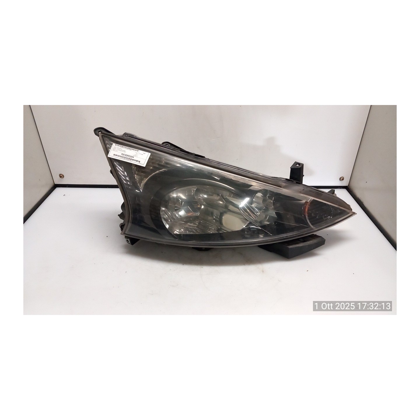 PROIETTORE DX. 096 MITSUBISHI GRANDIS (09/05-06/09) BSY 8301A574