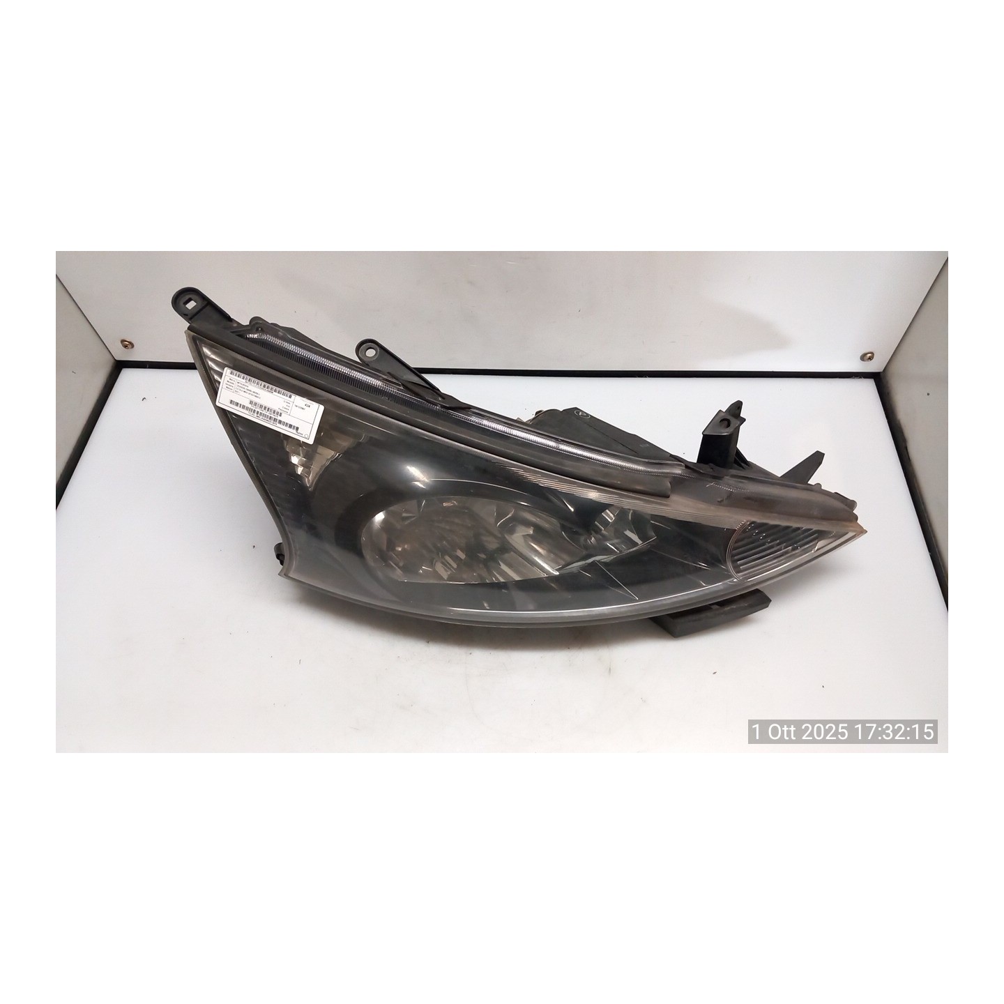 PROIETTORE DX. 096 MITSUBISHI GRANDIS (09/05-06/09) BSY 8301A574