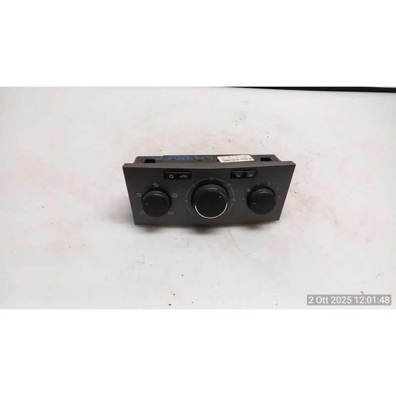 BLOCCO COMANDO CLIMATIZZAZIONE 022 KIA VENGA (01/10-) D4FC 972501P400EQ