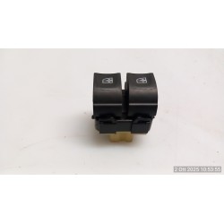BLOCCO COMANDI ALZACRISTALLI 032 RENAULT CLIO 4A SERIE (07/12-12/16) K9KC6 254118044R