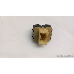 BLOCCO COMANDI ALZACRISTALLI 032 RENAULT CLIO 4A SERIE (07/12-12/16) K9KC6 254118044R