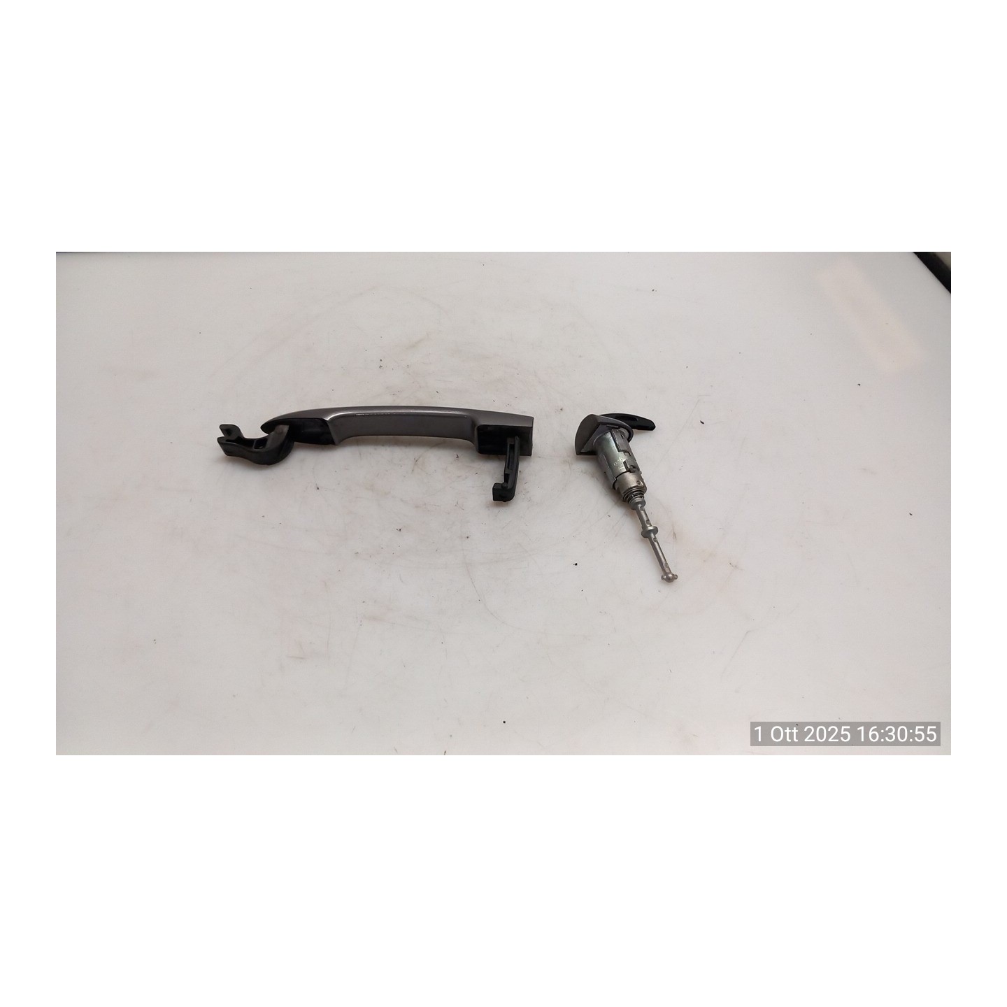 MANIGLIA PORTA ANT. SX. 033 RENAULT CLIO 4A SERIE (07/12-12/16) K9KC6 806B04979R