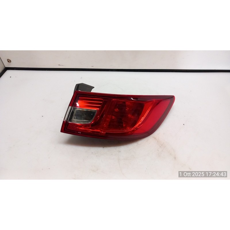 FANALE POST. PARTE EST. DX. 037 RENAULT CLIO 4A SERIE (07/12-12/16) K9KC6 265502631R