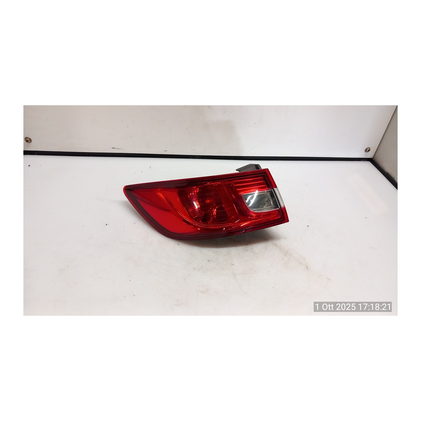 FANALE POST. PARTE EST. SX. 038 RENAULT CLIO 4A SERIE (07/12-12/16) K9KC6 265554091R