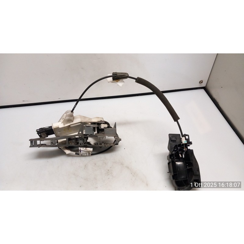 SERRATURA PORTA ANT. CHIUSURA SINGOLA SX. 023 PEUGEOT 5008 (10/09-03/17) 9HR 9800623180