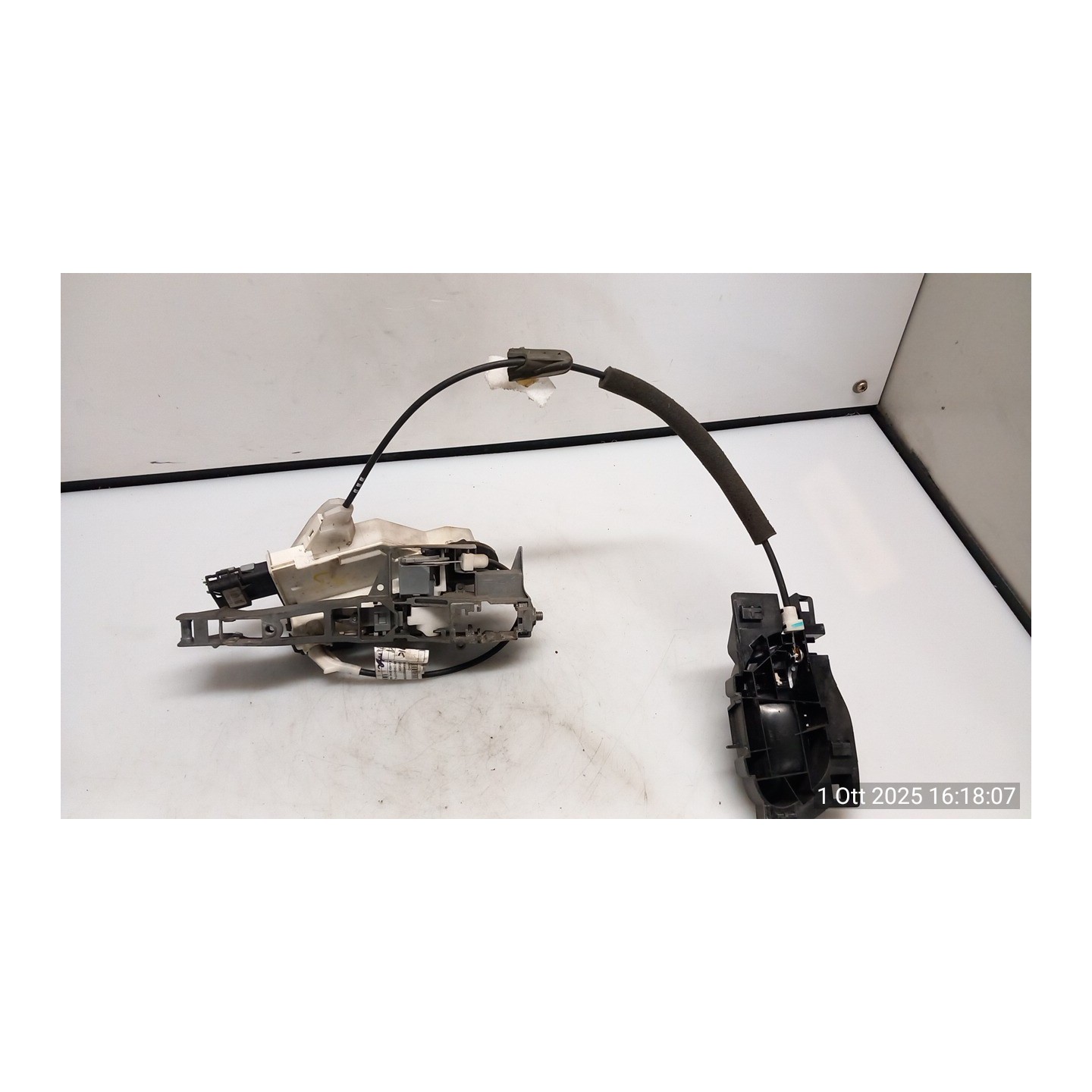 SERRATURA PORTA ANT. CHIUSURA SINGOLA SX. 023 PEUGEOT 5008 (10/09-03/17) 9HR 9800623180