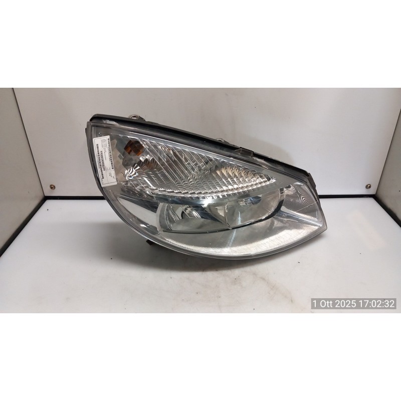 PROIETTORE DX. 035 RENAULT SCENIC 2A SERIE (06/03-08/09) F9QE8 7701065914