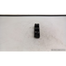 BLOCCO COMANDI ALZACRISTALLI 053 SUBARU FORESTER 2A SERIE (10/02-04/08 EJ20 83071SA140