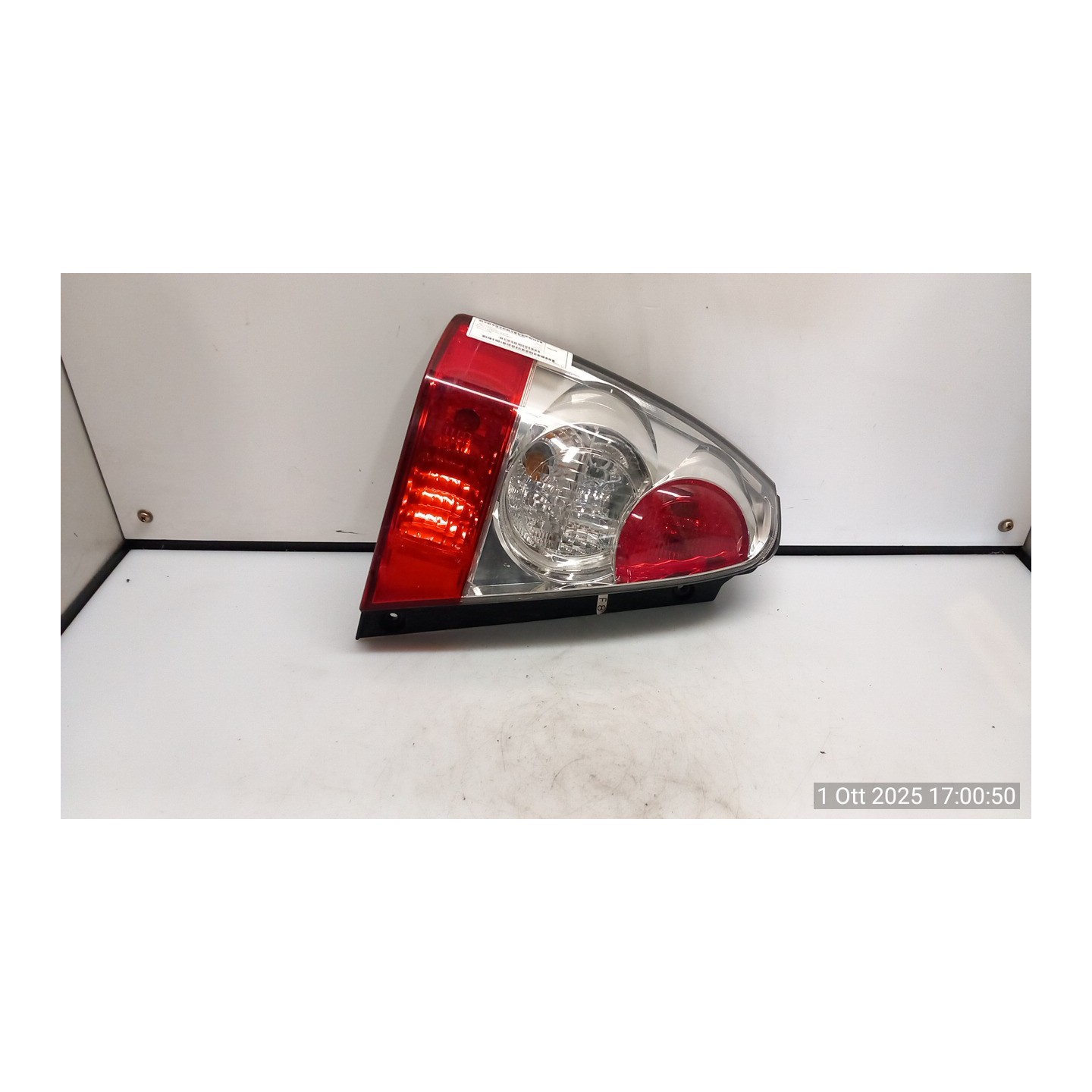 FANALE POST. SX. 066 SUBARU FORESTER 2A SERIE (10/02-04/08 EJ20 84201SA270