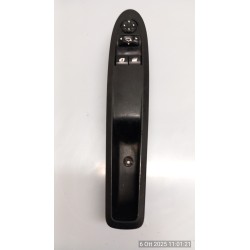 BLOCCO COMANDI ALZACRISTALLI E RETROVISORI EST. 052 CITROEN DS3 (11/09-01/16) HM01 6490FH