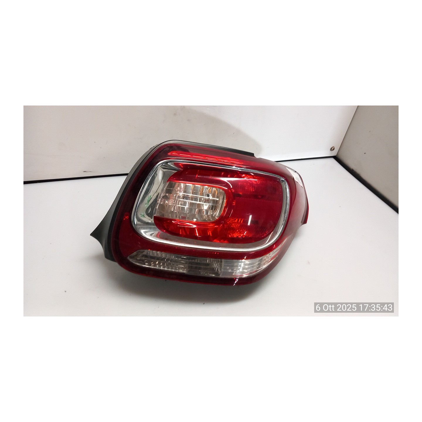 FANALE POST. DX. 058 CITROEN DS3 (11/09-01/16) HM01 9676973380