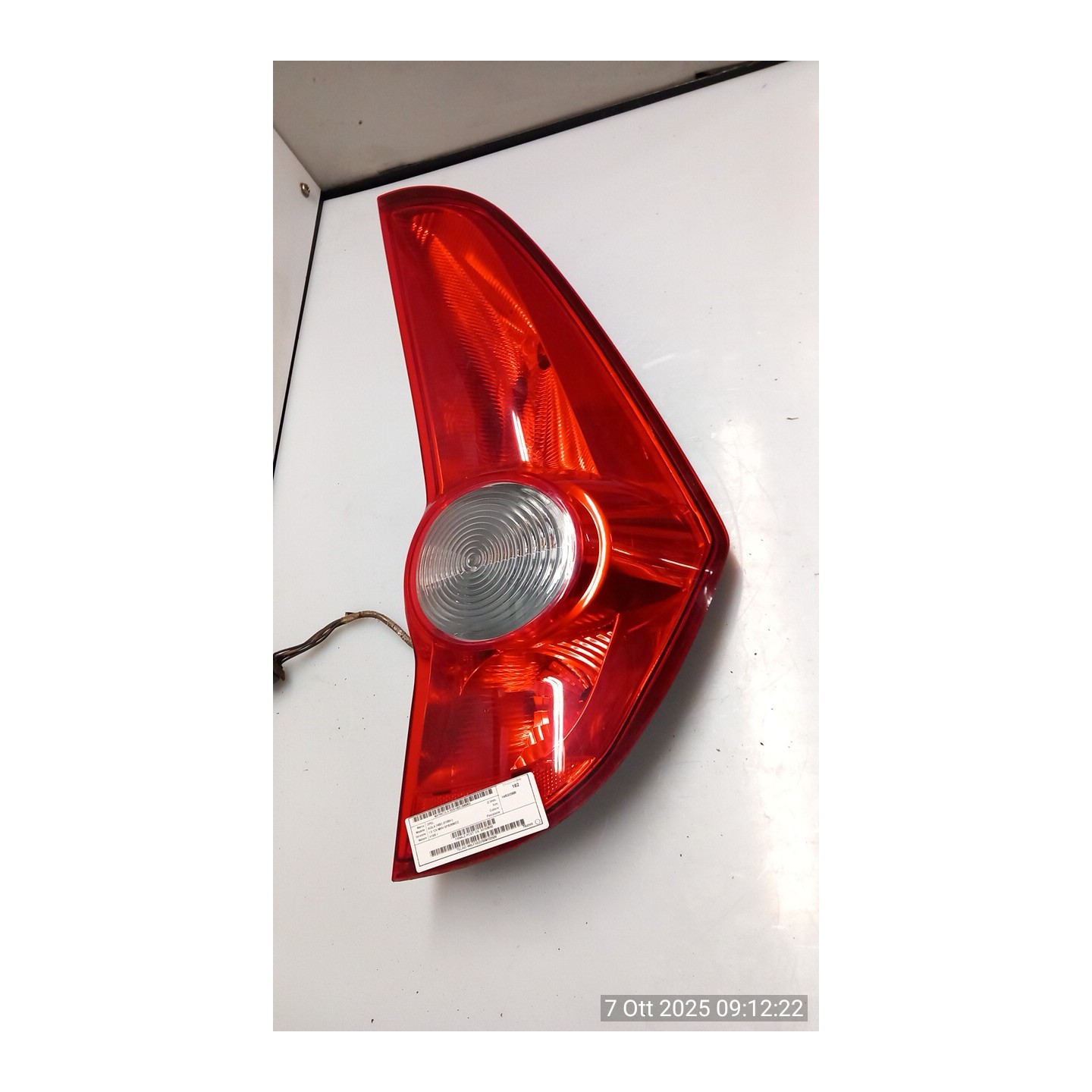 FANALE POST. DX. 063 OPEL AGILA (H08) (01/08-) K10B 93193680