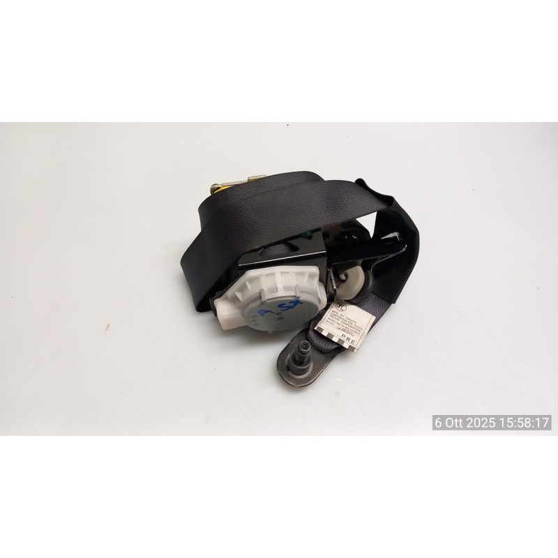 CINTURA DI SICUREZZA ANT. SX. 071 TOYOTA URBAN CRUISER (04/09-02/14) 1NRFE 7322052701B0
