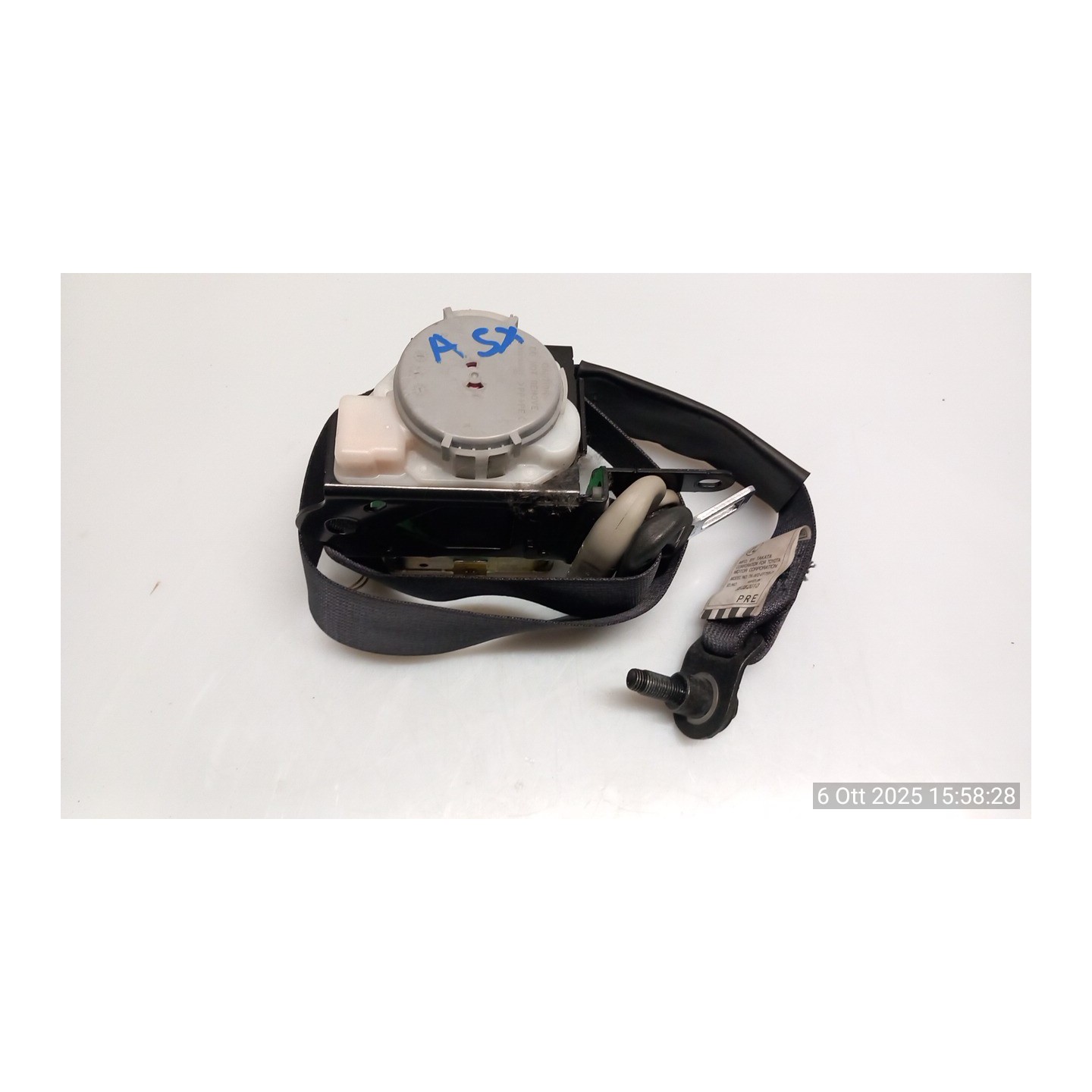 CINTURA DI SICUREZZA ANT. SX. 071 TOYOTA URBAN CRUISER (04/09-02/14) 1NRFE 7322052701B0
