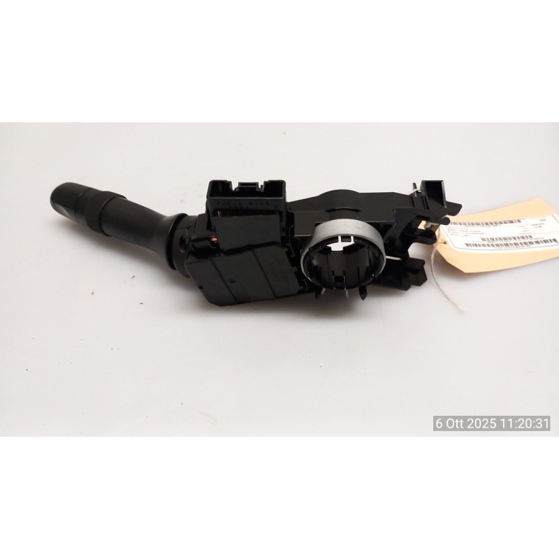 BLOCCO COMANDO VOLANTE LUCI R-TYPE 073 TOYOTA URBAN CRUISER (04/09-02/14) 1NRFE 8414052141