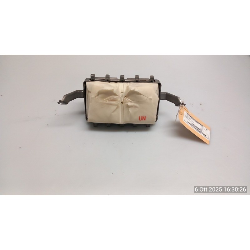 DISPOSITIVO AIRBAG LATO PASSEGGERO 078 TOYOTA URBAN CRUISER (04/09-02/14) 1NRFE 7396052122