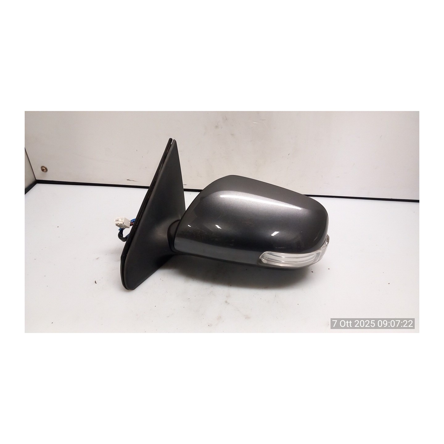 RETROVISORE EST. REGOLAZ. ELETTR. SX. 083 TOYOTA URBAN CRUISER (04/09-02/14) 1NRFE 8794052B10