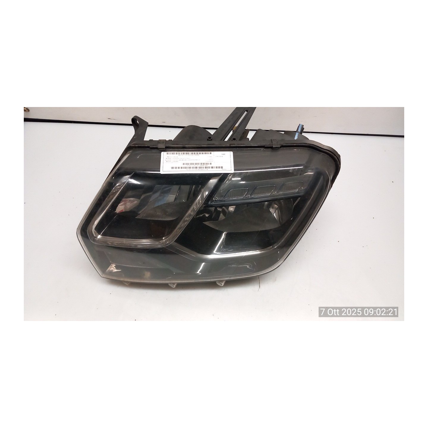 PROIETTORE SX. 006 DACIA DUSTER (10/13-12/18) K9KR8 260606709R