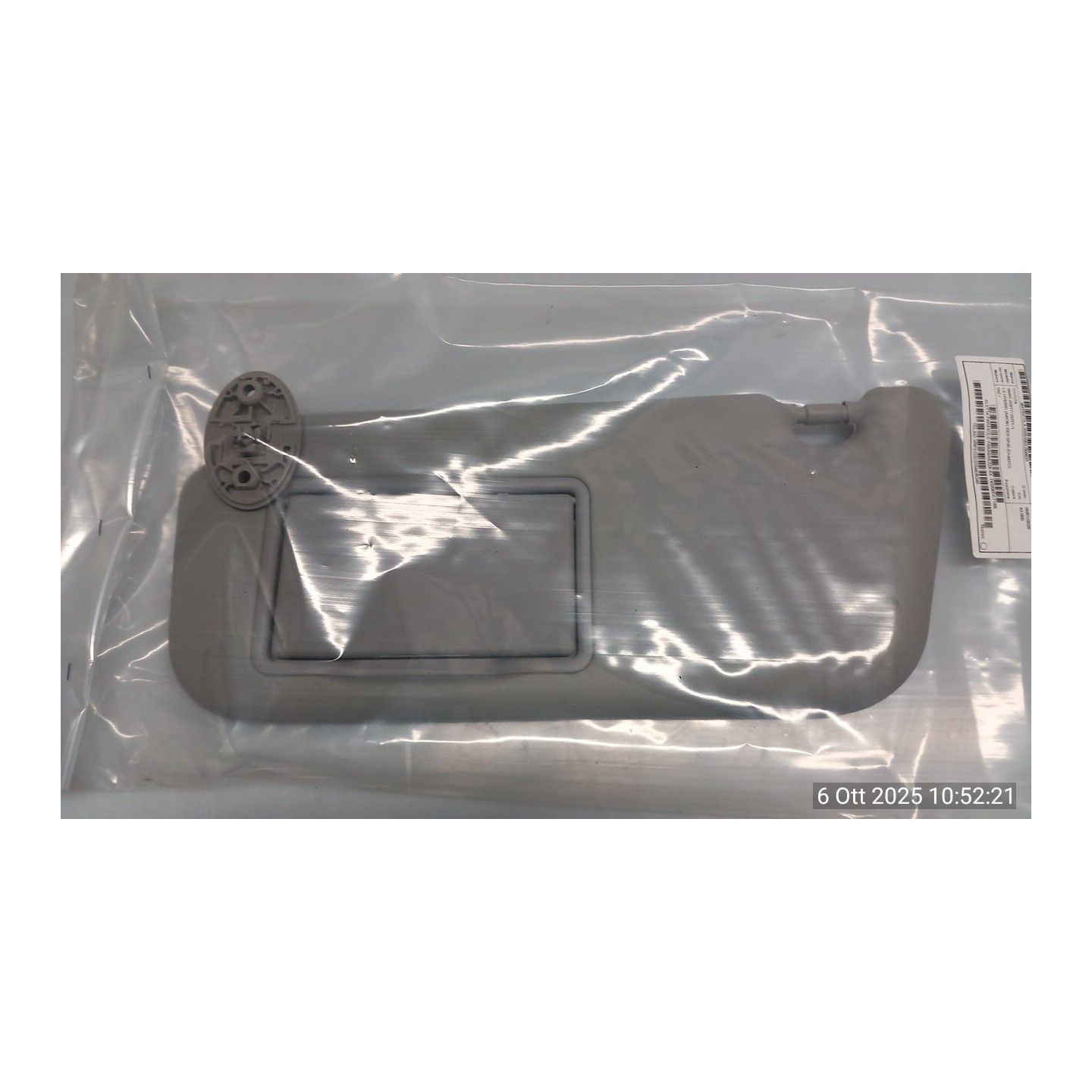 ALETTA PARASOLE PARABREZZA SX. 031 TOYOTA YARIS (03/17-02/21) 1NZ 743200DC71B0