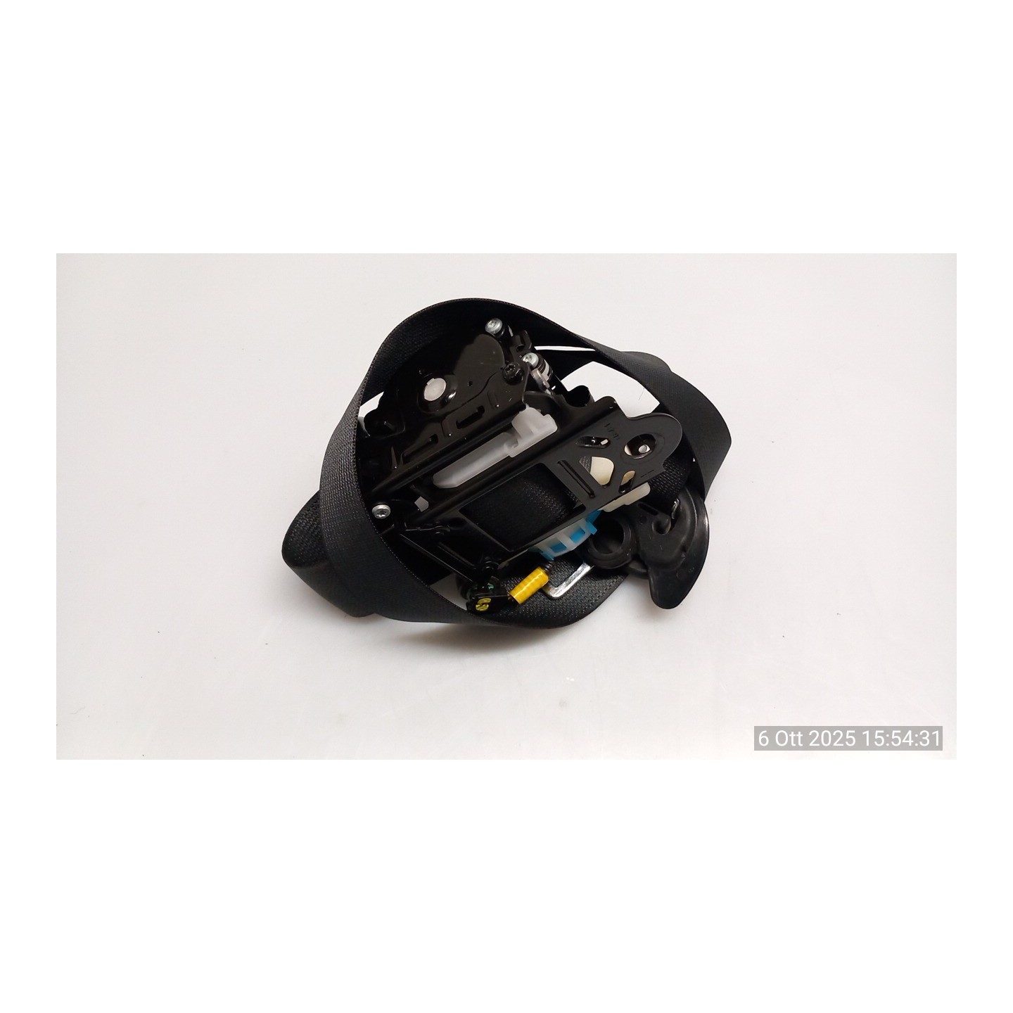 CINTURA DI SICUREZZA ANT. SX. 036 TOYOTA YARIS (03/17-02/21) 1NZ 732200D570C0