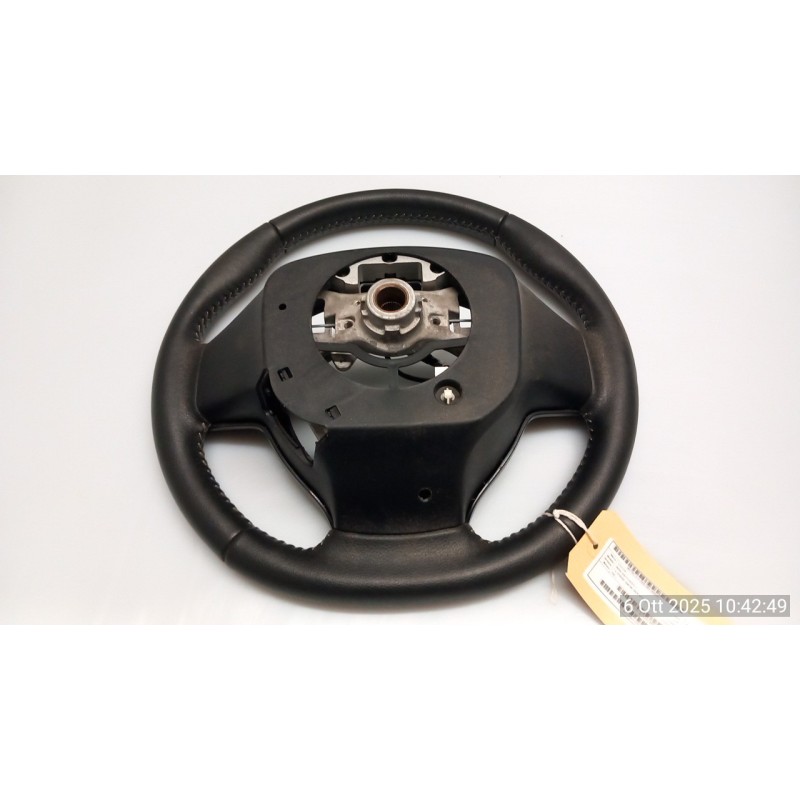 VOLANTE 044 TOYOTA YARIS (03/17-02/21) 1NZ 451020D30024