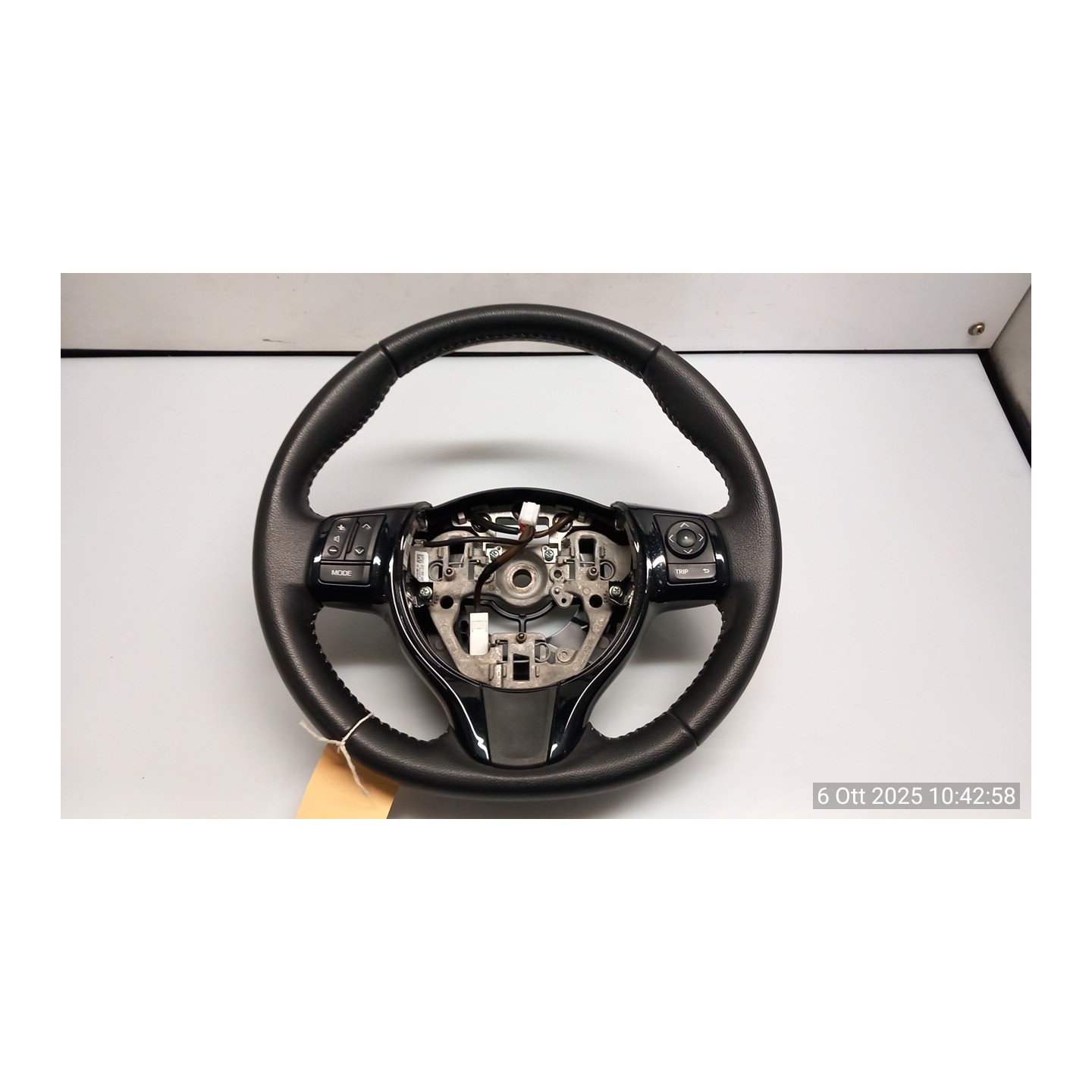 VOLANTE 044 TOYOTA YARIS (03/17-02/21) 1NZ 451020D30024