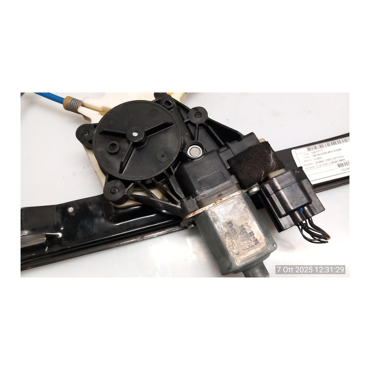 ALZACRISTALLO ELETTR. PORTA ANT. DX. 037 FORD B-MAX (CB2) (07/12-) T3JB 1891064