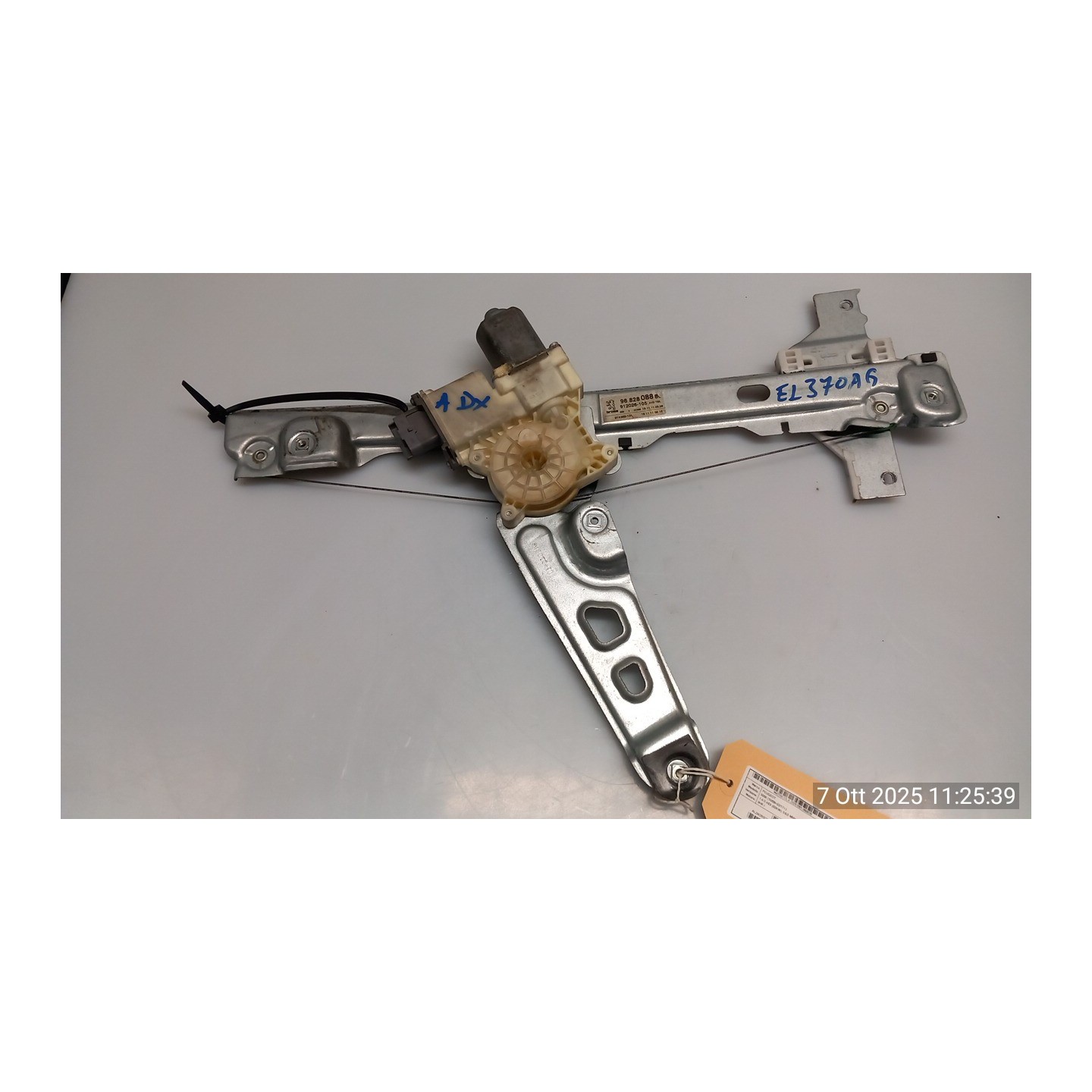 ALZACRISTALLO ELETTR. PORTA ANT. C/MOTORINO DX. 020 PEUGEOT 5008 (10/09-03/17) 9HR 9682808880