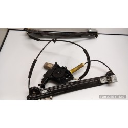 ALZACRISTALLO ELETTR. PORTA ANT. C/MOTORINO DX. 027 ALFA...