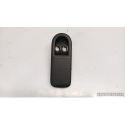 INTERRUTTORE ALZACRISTALLI PORTA ANT. ELETTRICO SEMPLICE SX. 023 RENAULT CLIO 3A SERIE (05/09-) D4FL7 8200214939