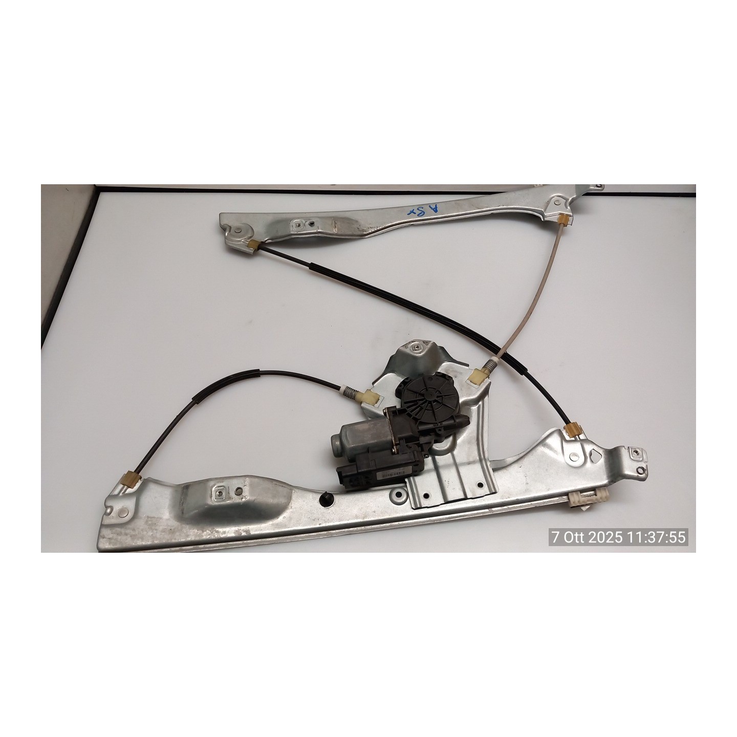 ALZACRISTALLO ELETTR. PORTA POST. C/MOTORINO SX. 026 RENAULT CLIO 3A SERIE (05/09-) D4FL7 8200291151