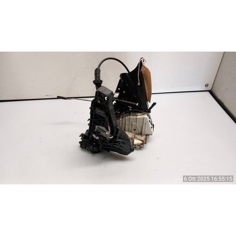 SERRATURA PORTA ANT. C/TIRANTI DX. 048 MERCEDES-BENZ CLASSE B (T245) (03/05-03/13) 640940 A1697204435