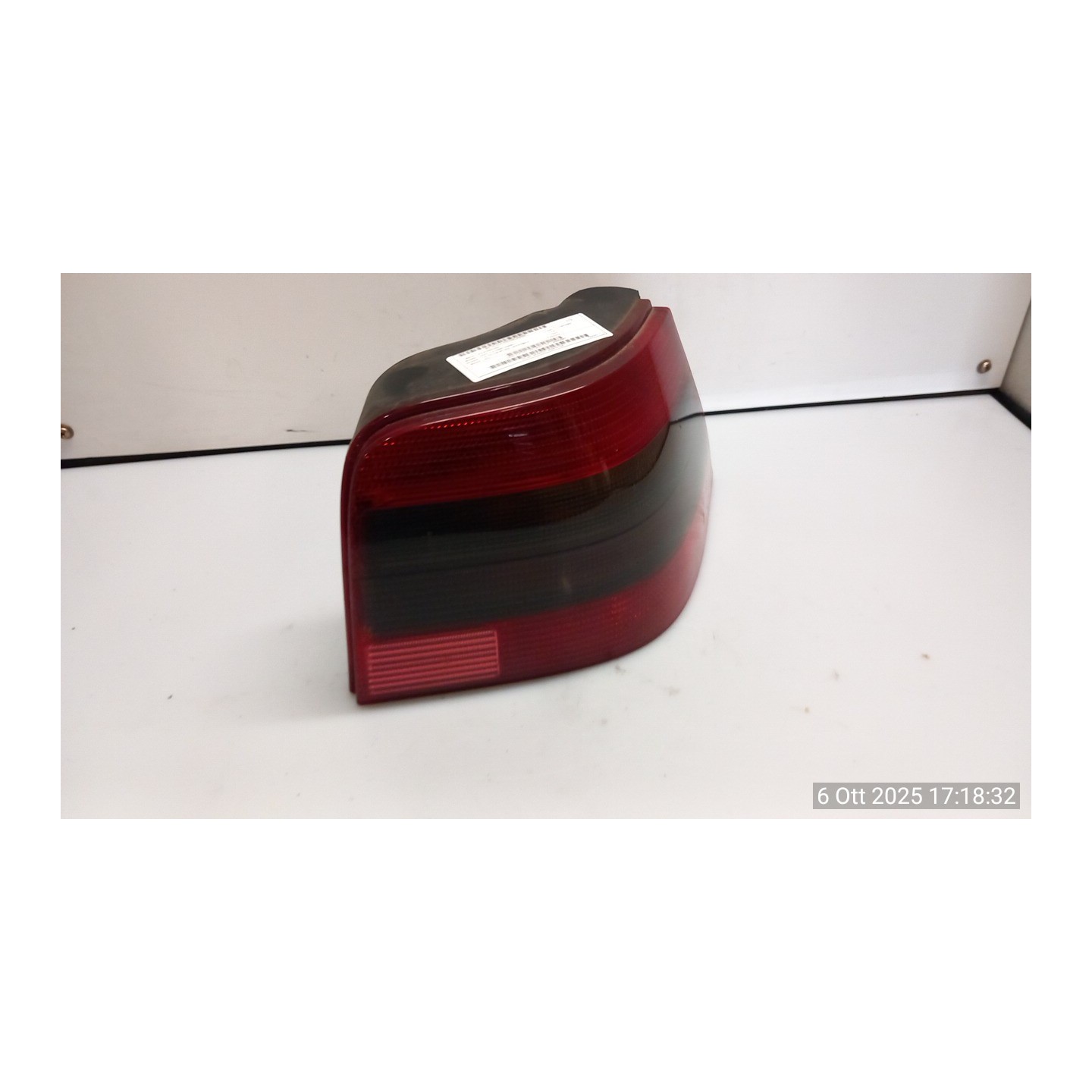 FANALE POST. OSCURATO DX. 089 VOLKSWAGEN GOLF (1J) (09/97-03/06) ATD 1J6945096T
