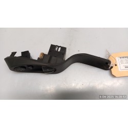 INTERRUTTORE ALZACRISTALLI PORTA ANT. C/ RETR. ELETTR. SX. 105 LANCIA Y (10/00-03/04) 188A4000 735241273