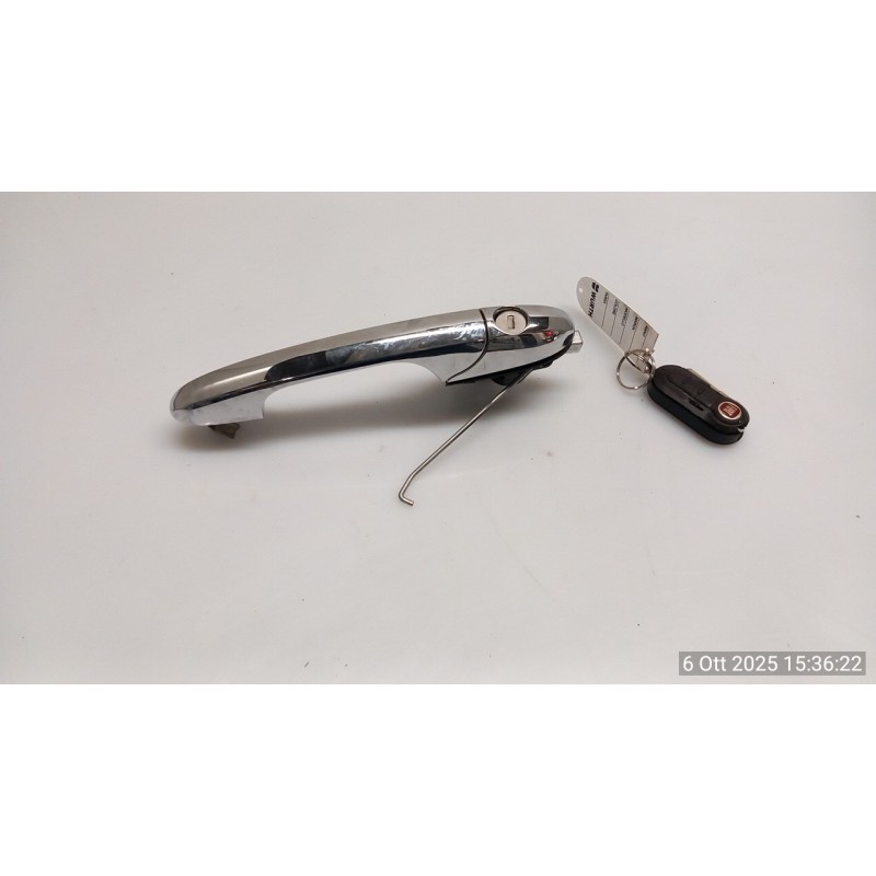 MANIGLIA PORTA ANT. SX. 110 FIAT 500 (3P) (07/07-01/15) 169A4000 735694922