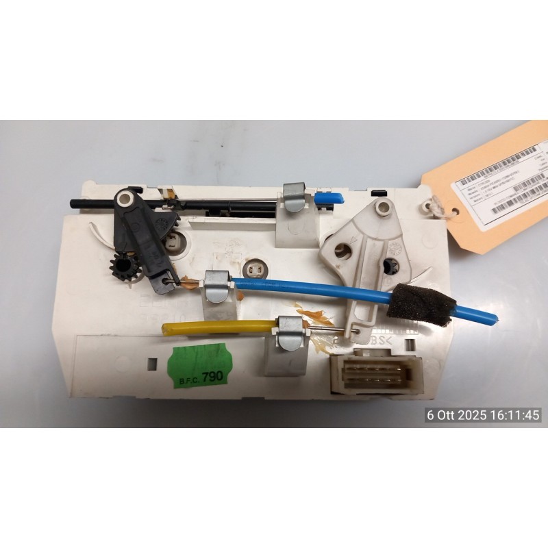 BLOCCO COMANDO CLIMATIZZAZIONE C/CLIMA AUTO. 129 CITROEN XSARA PICASSO (12/99-01/10) NFU 6451LV