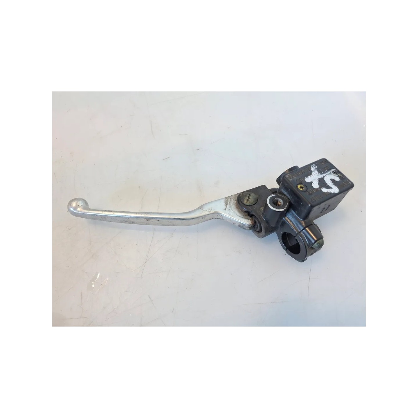 Pompa con serbatoio liquido freni posteriore con leva Piaggio Vespa 300 GTS Super (E3) Vespa 300 GTS Super Sport 