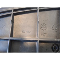 Carenatura tunnel centrale Piaggio Vespa 300 GTS Super (E3) Vespa 300 GTS Super Sport 