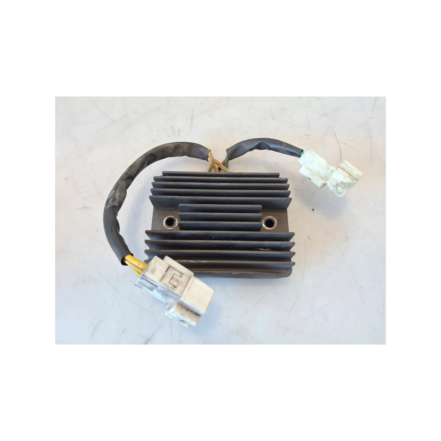 Regolatore tensione Piaggio Vespa 300 GTS Super (E3) Vespa 300 GTS Super Sport 
