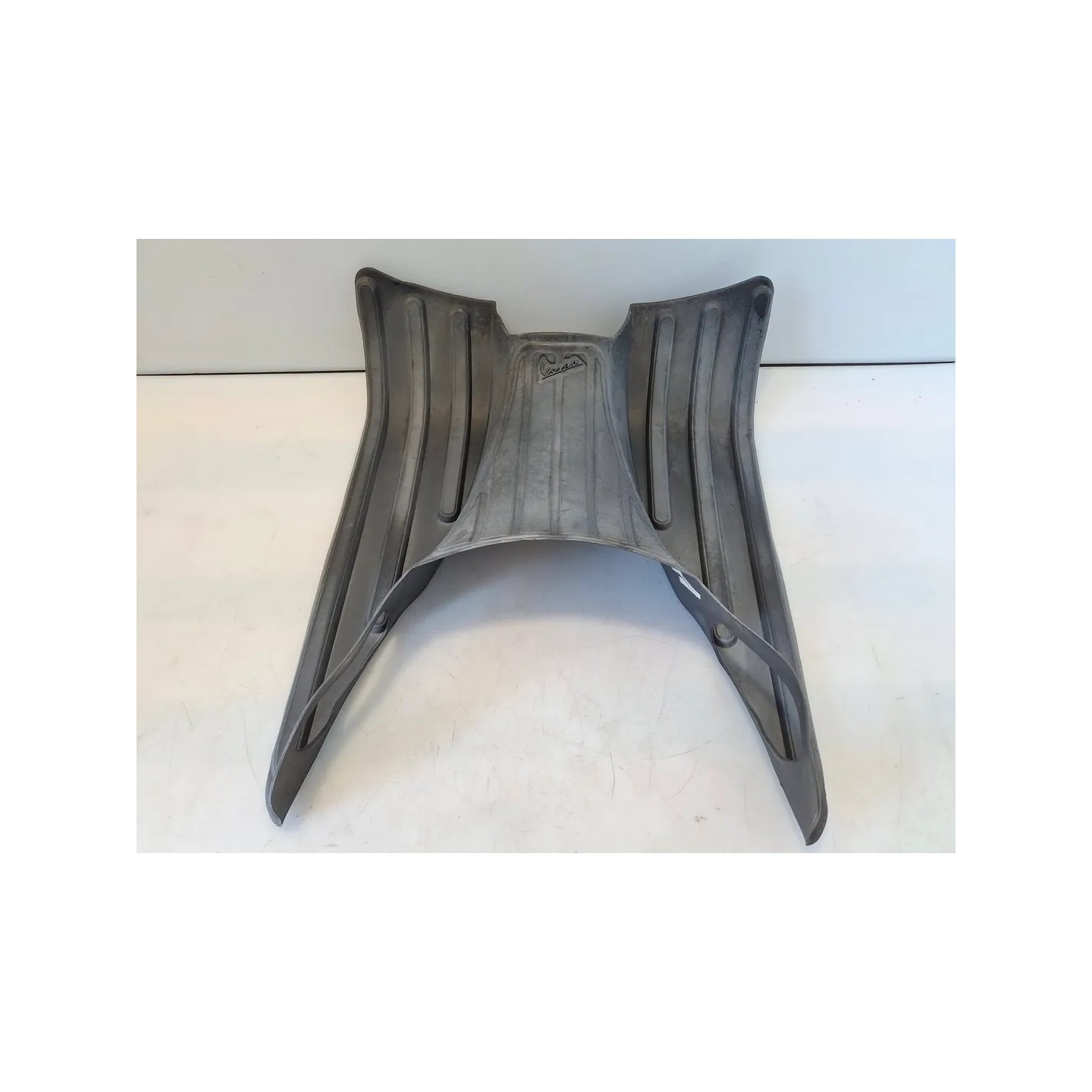 Tappeto pavimento completo Piaggio Vespa 300 GTS Super (E3) Vespa 300 GTS Super Sport 