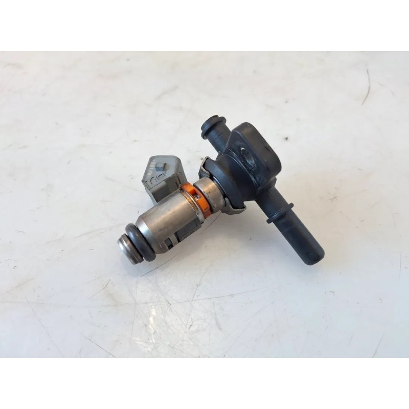 Iniettore Piaggio Vespa 300 GTS Super (E3) Vespa 300 GTS Super Sport 